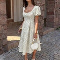 Damen Midi-Kleid mit Puffärmeln und detailliertem Strukturdesign R&B