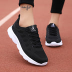 Damen Sportliche Lauf-Sneaker mit atmungsaktiver Mesh-Oberfläche R&B