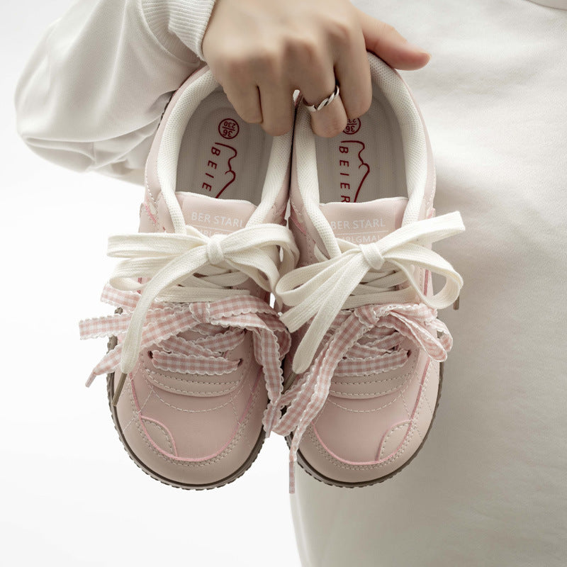 Damen Elegante und bequeme Sneakers mit innovativem Schnürsystem und atmungsaktiver Oberfläche R&B