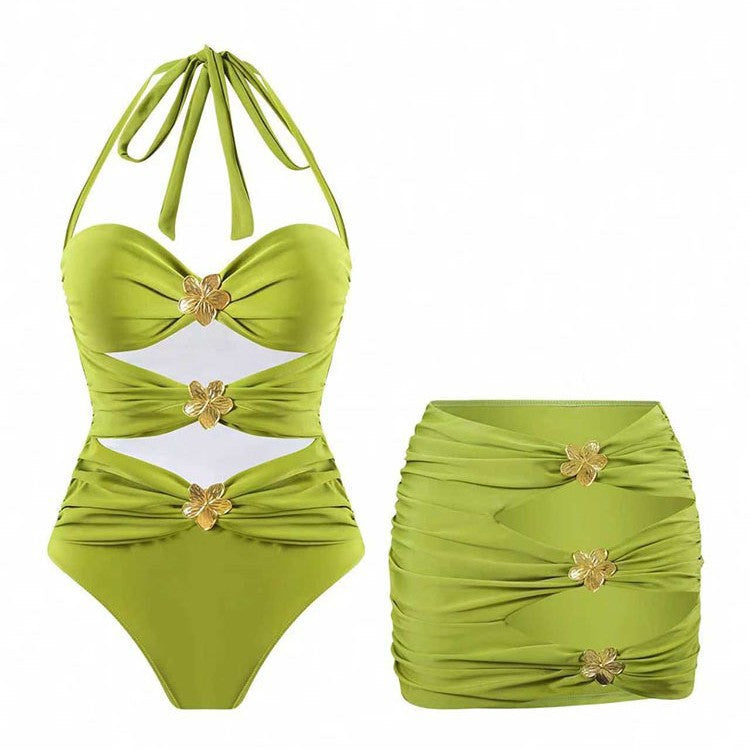Damen Einteiler Badeanzug mit eleganten Drapierungen und Goldakzenten