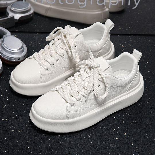 Damen Sportliche Sneakers mit robustem Leder-Design R&B