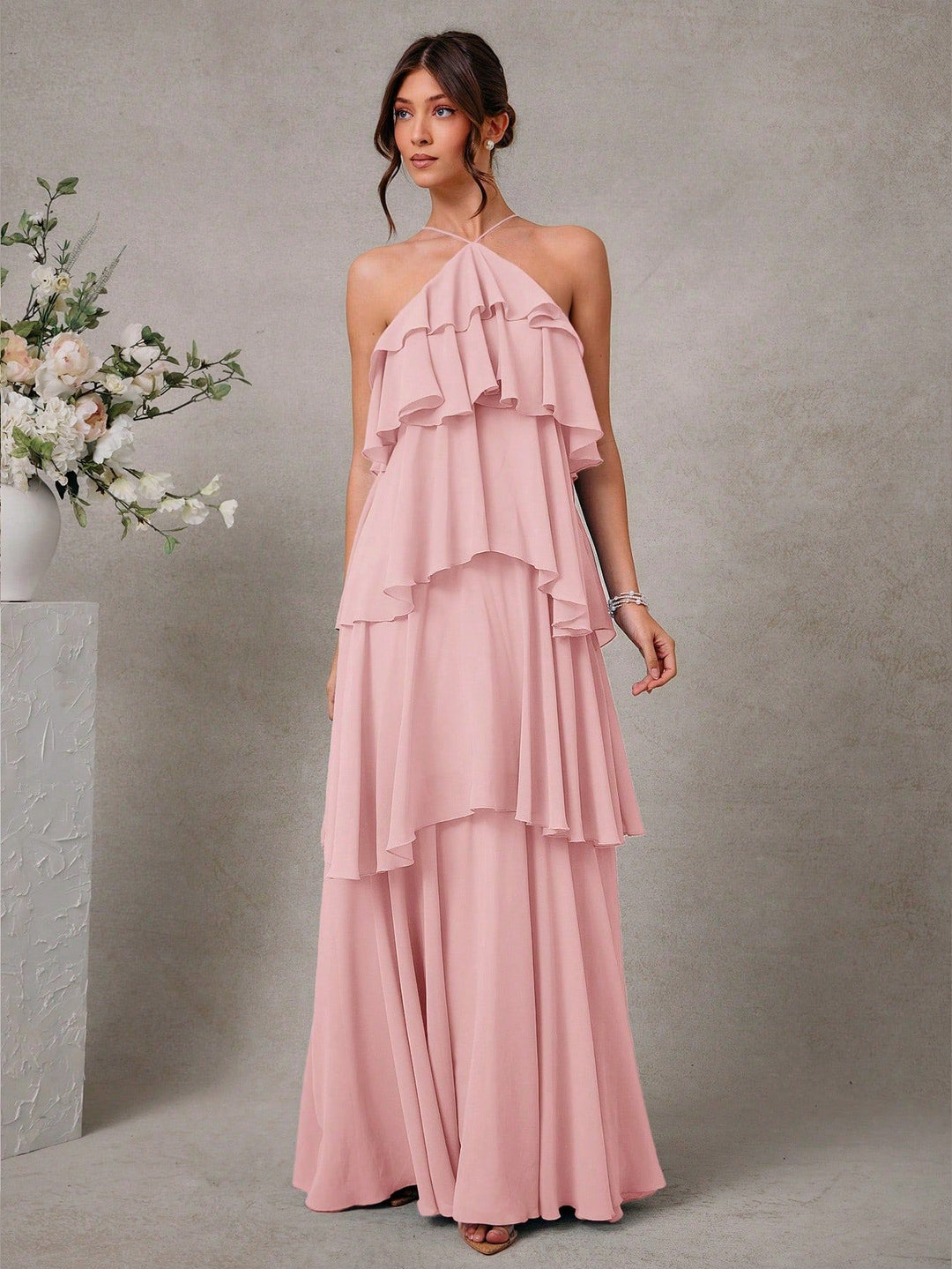 Damen Maxikleid mit voluminösen Rüschendetails und elegantem V-Ausschnitt R&B