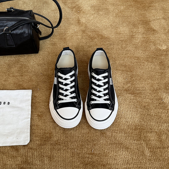 Damen Modische Sneakers im lässigen Stil mit auffälligen Schnürsenkeln R&B