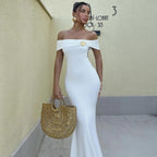 Damen Elegantes Offshoulder Maxikleid mit dekorativem Gold-Detail R&B