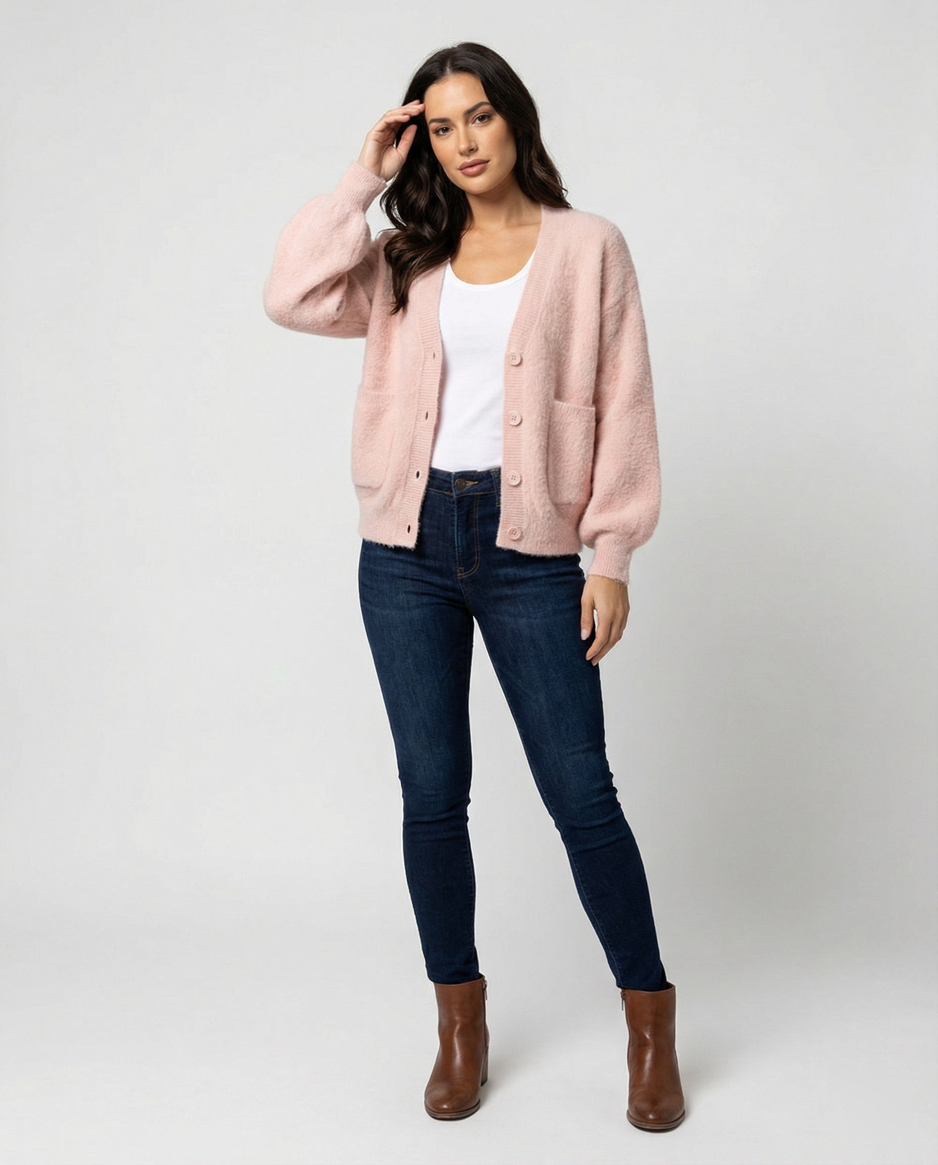 Damen flauschiger Oversize-Cardigan mit V-Ausschnitt, großer Knopfleiste, aufgesetzten Taschen und Ballonärmeln R&B