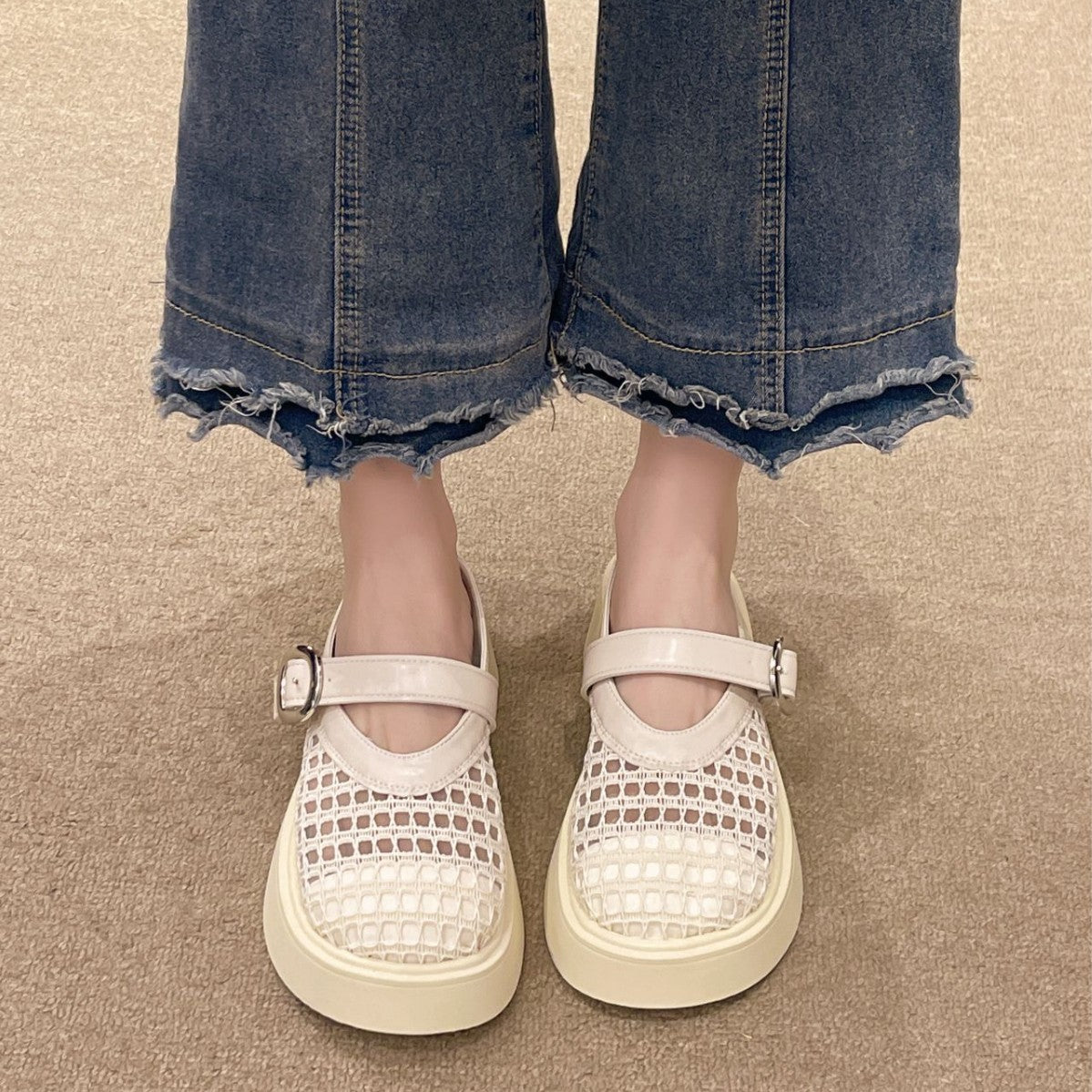 Damen Komfortable Clogs mit trendy Netzdesign und modischer Schnalle R&B