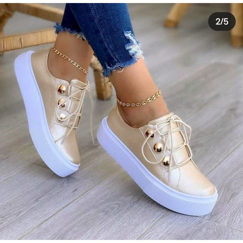Damen Modische Plateau-Sneakers mit stilvollem Schnürsystem und Glanz-Akzenten R&B