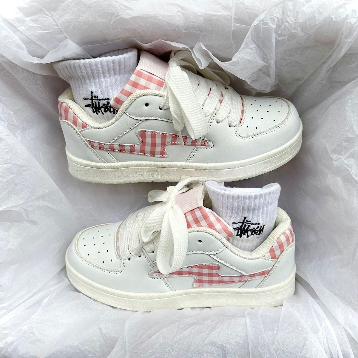 Damen Sneaker im modernen Karomuster mit strapazierfähiger Sohle R&B