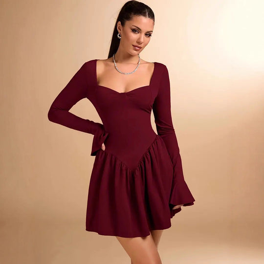Damen Elegantes Kleid mit tiefem Herzausschnitt und fließendem Rock R&B