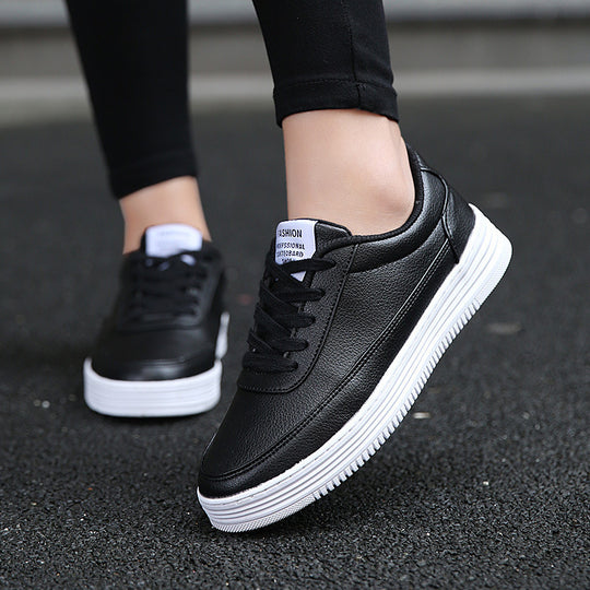 Damen Sportliche Sneakers mit flexiblem Obermaterial und rutschfester Sohle R&B