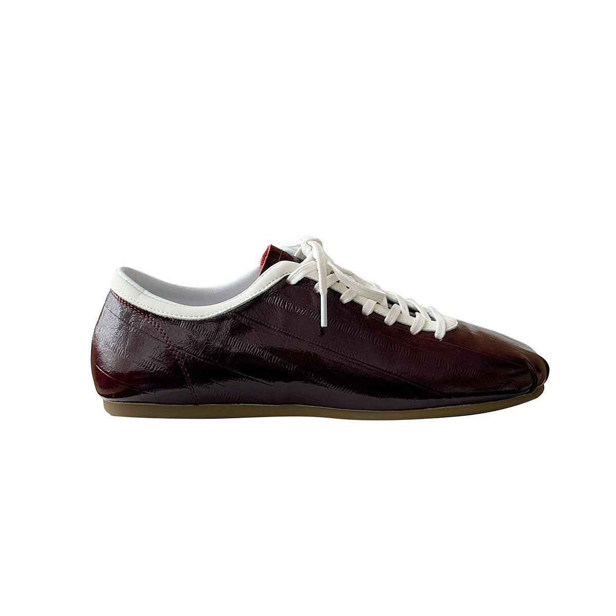 Damen Sneaker im modernen Glanz-Look mit atmungsaktiver Machart