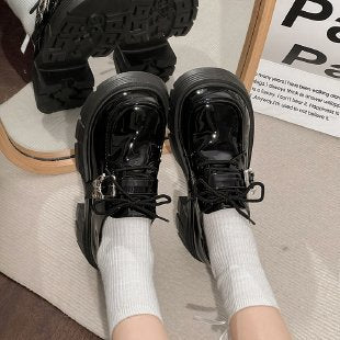 Damen modische Schnürschuhe mit elegantem Schnallen-Detail R&B
