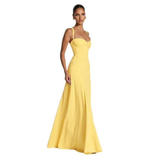 Damen Elegantes und figurbetontes Abendkleid mit drapierten Cups R&B