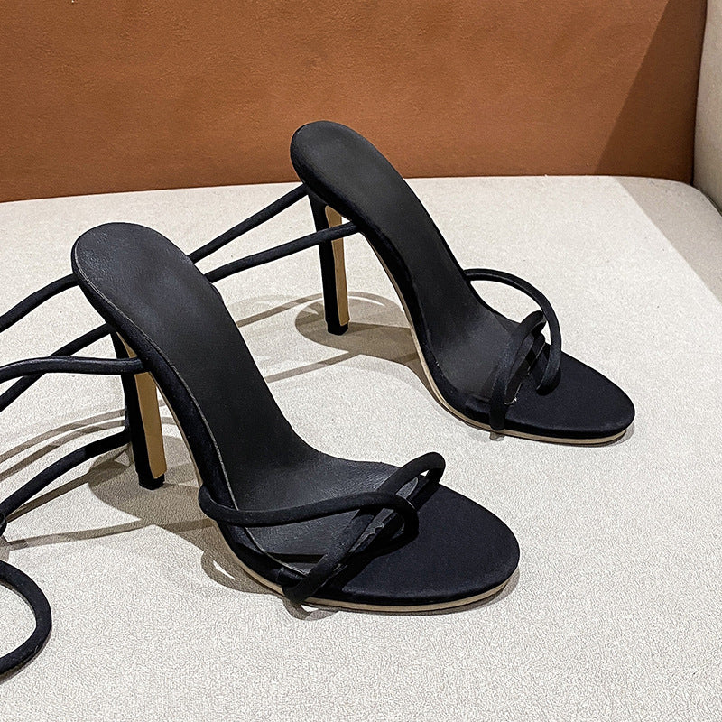 Damen nan Riemchen-Sandalette mit gewundenen Schnürriemen, schlankem Stilettoabsatz und gepolstertem Komfortfußbett R&B