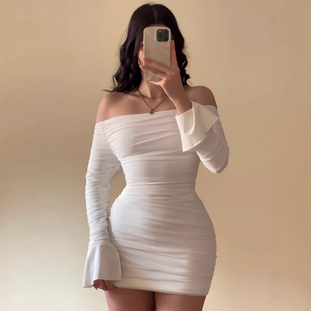 Damen Off-Shoulder Minikleid mit Rüschendetails und figurbetontem Schnitt R&B