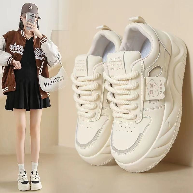 Damen Sportliche und komfortable Sneaker mit Einsatz von atmungsaktiven Materialien R&B