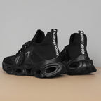Damen High-Performance Sneakers mit atmungsaktivem Obermaterial und innovativer Dämpfungstechnologie