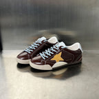 Damen Sneakers im sportlich-eleganten Design mit auffälligem Sternmotiv R&B