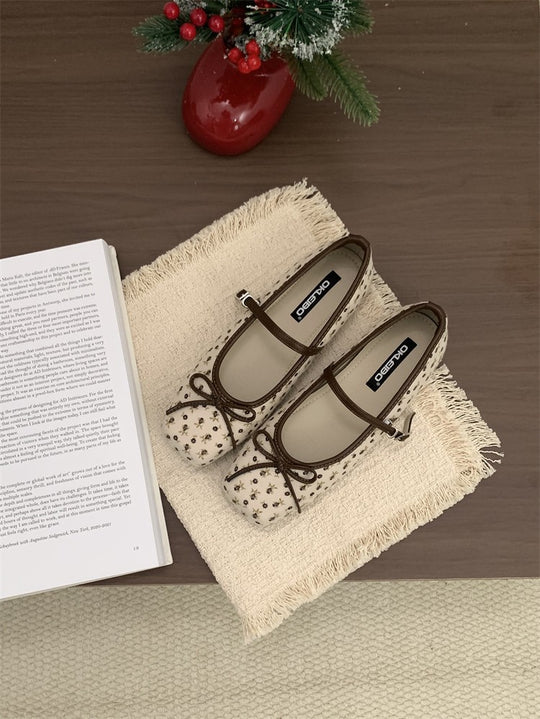 Damen elegante Ballerinas mit floralem Muster und zierlichen Riemen R&B