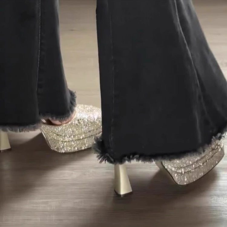 Damen Glitzernde Platin-Pumps mit hohem Absatz und verstellbarem Riemchen R&B