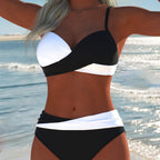 Damen Bikini-Set mit raffiniertem Wickeldesign und kontrastierenden Farben