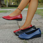 Damen Elegante Ballerinas mit komfortablem Fußbett und glänzender Oberfläche
