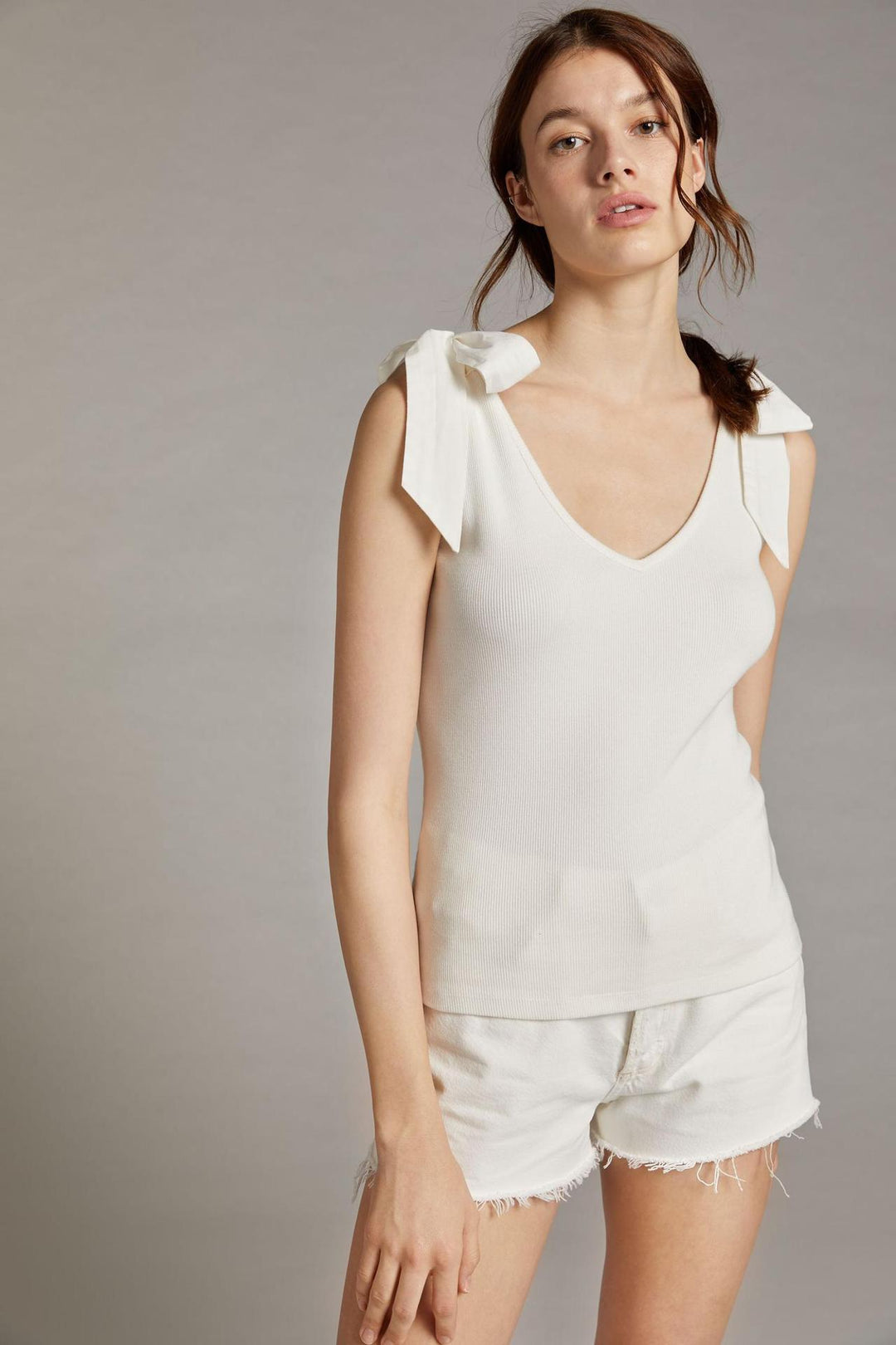 Damen Top mit trendigen Bindeschleifen und Rippstruktur R&B