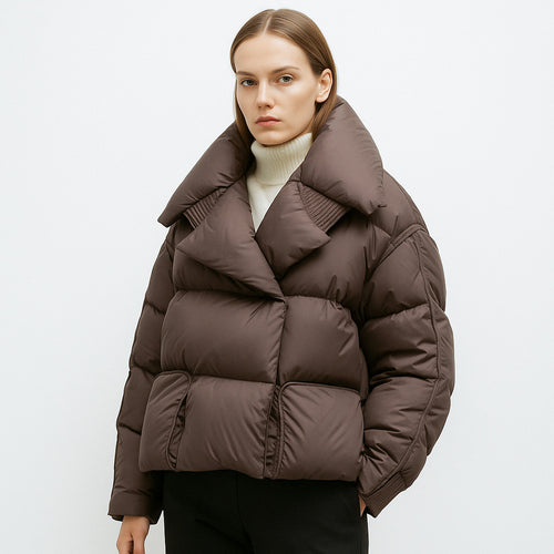 Damen modische verkürzte Steppjacke mit hoch geschlossenem Kragen und praktischen Taschen R&B