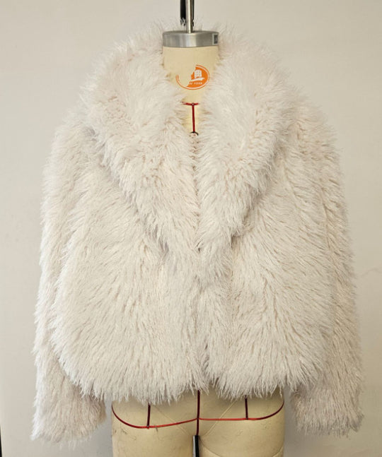 Damen Kunstpelzjacke im modischen Oversized-Schnitt R&B