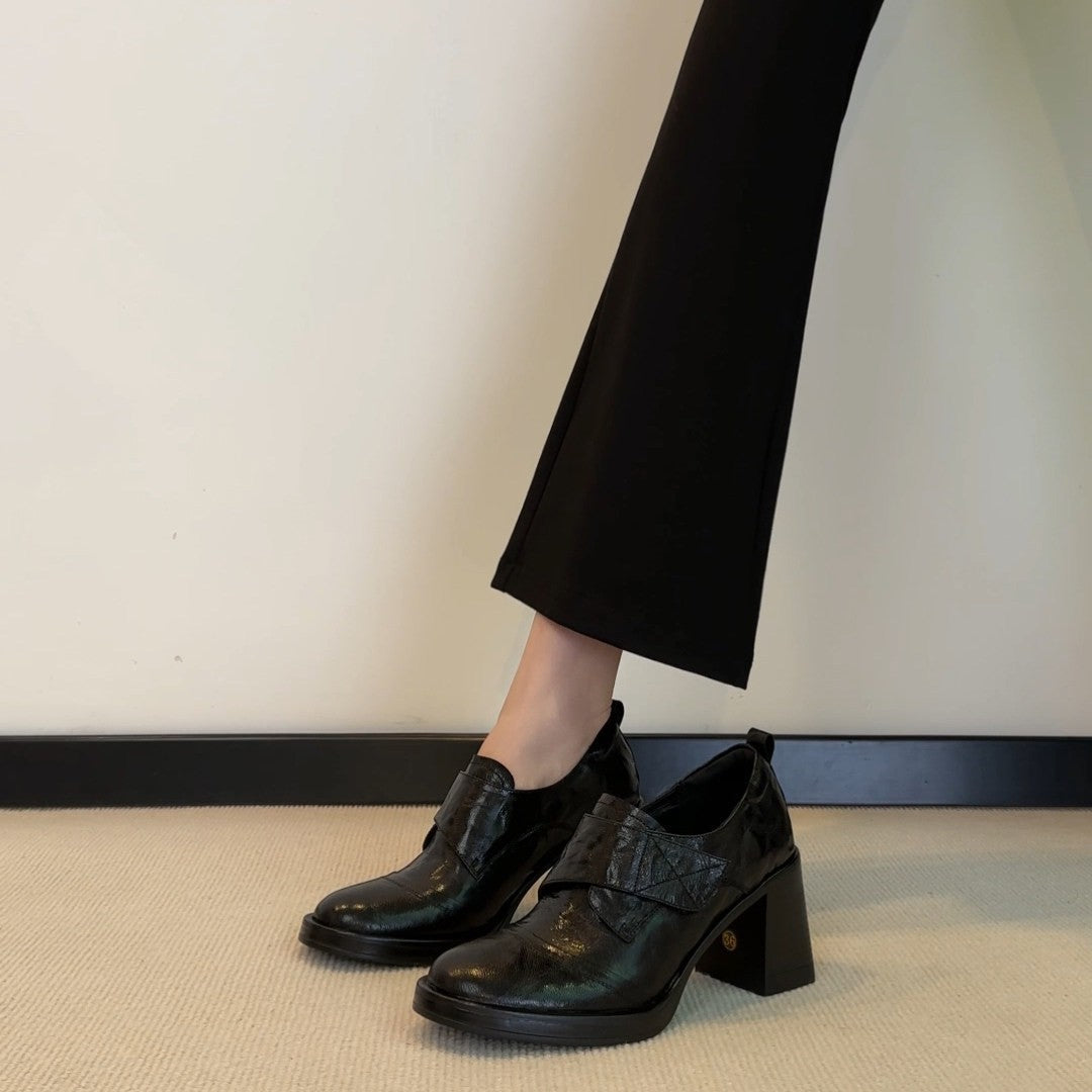Damen elegante Stiefeletten mit modischem Riemendesign und bequemem Blockabsatz R&B