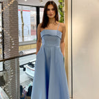 Damen Abendkleid mit feinen Spaghettiträgern und fließendem Rock R&B