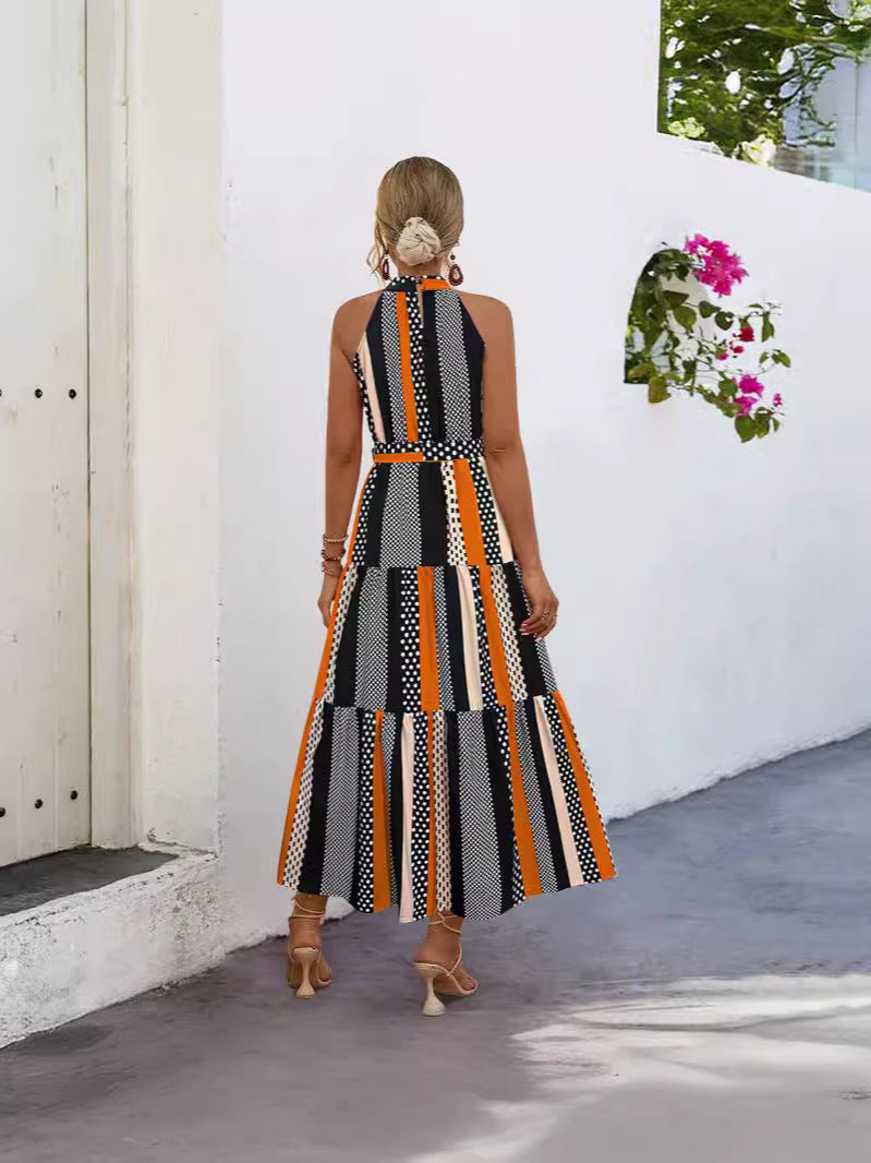 Damen Maxikleid mit modernem High-Neck Design und buntem Patchwork R&B
