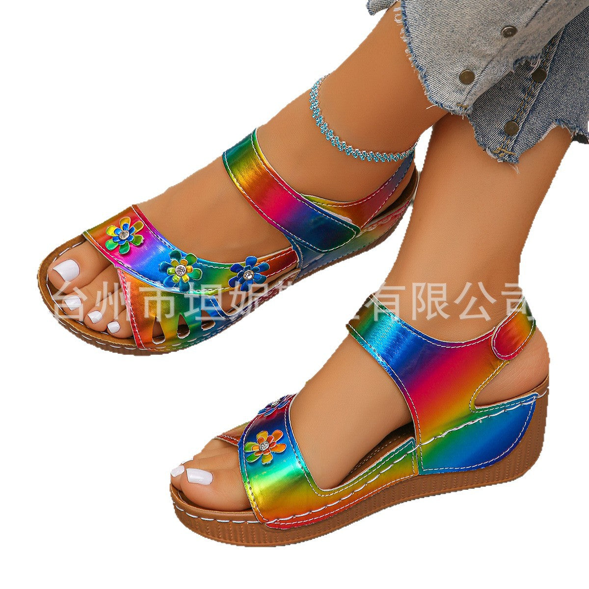 Damen Wedge-Sandalen mit floralem Akzent und komfortabler Fußbettung R&B