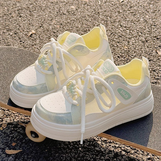 Damen Sportliche Plateau Sneakers mit atmungsaktiver Mesh-Oberfläche und modischen Details R&B