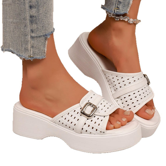Damen Plattform-Pantoletten mit perforiertem Design und verstellbarem Riemen R&B