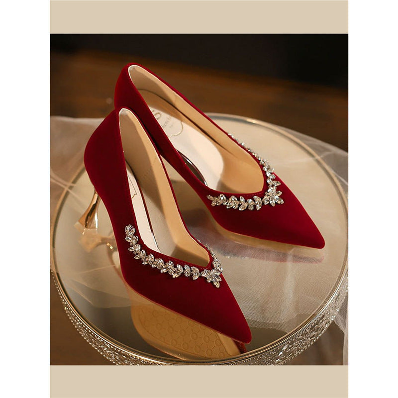 Damen elegante spitze Pumps mit Kristallverzierung R&B