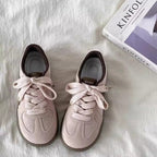 Damen Sneakers mit weichem Veloursleder und modischem Design