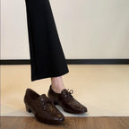 Damen Elegante und bequeme Schnürschuhe mit Blockabsatz