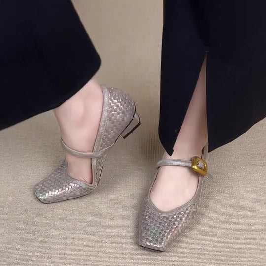 Damen Ballerina-Schuhe mit elegantem Riemchen und hochwertiger Lederoberfläche R&B