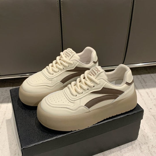 Damen Sneakers mit hoher Plateausohle und atmungsaktiver Oberflächenstruktur R&B