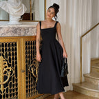 Damen Elegantes Maxikleid mit quadratischem Ausschnitt und fließendem Rock R&B