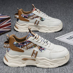 Damen Sneaker mit modischem Printdesign und robustem Profil