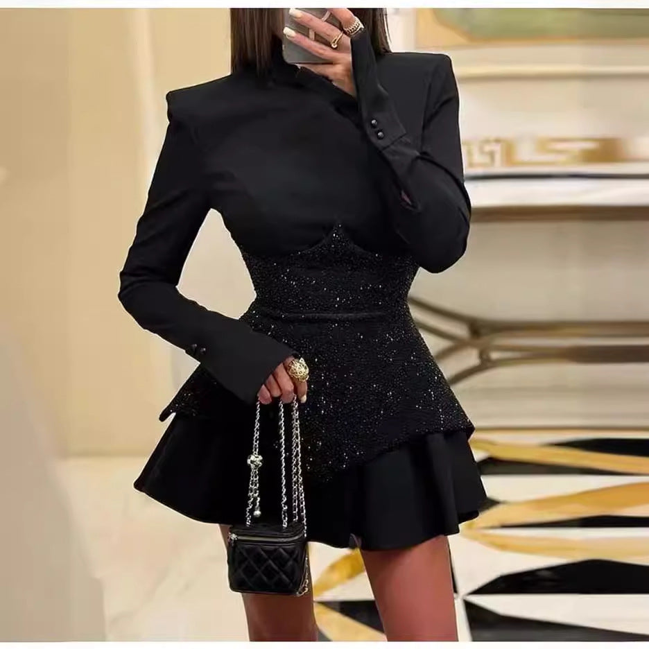 Damen Glamouröses Cocktailkleid mit strukturiertem Oberteil und voluminösem Rock R&B