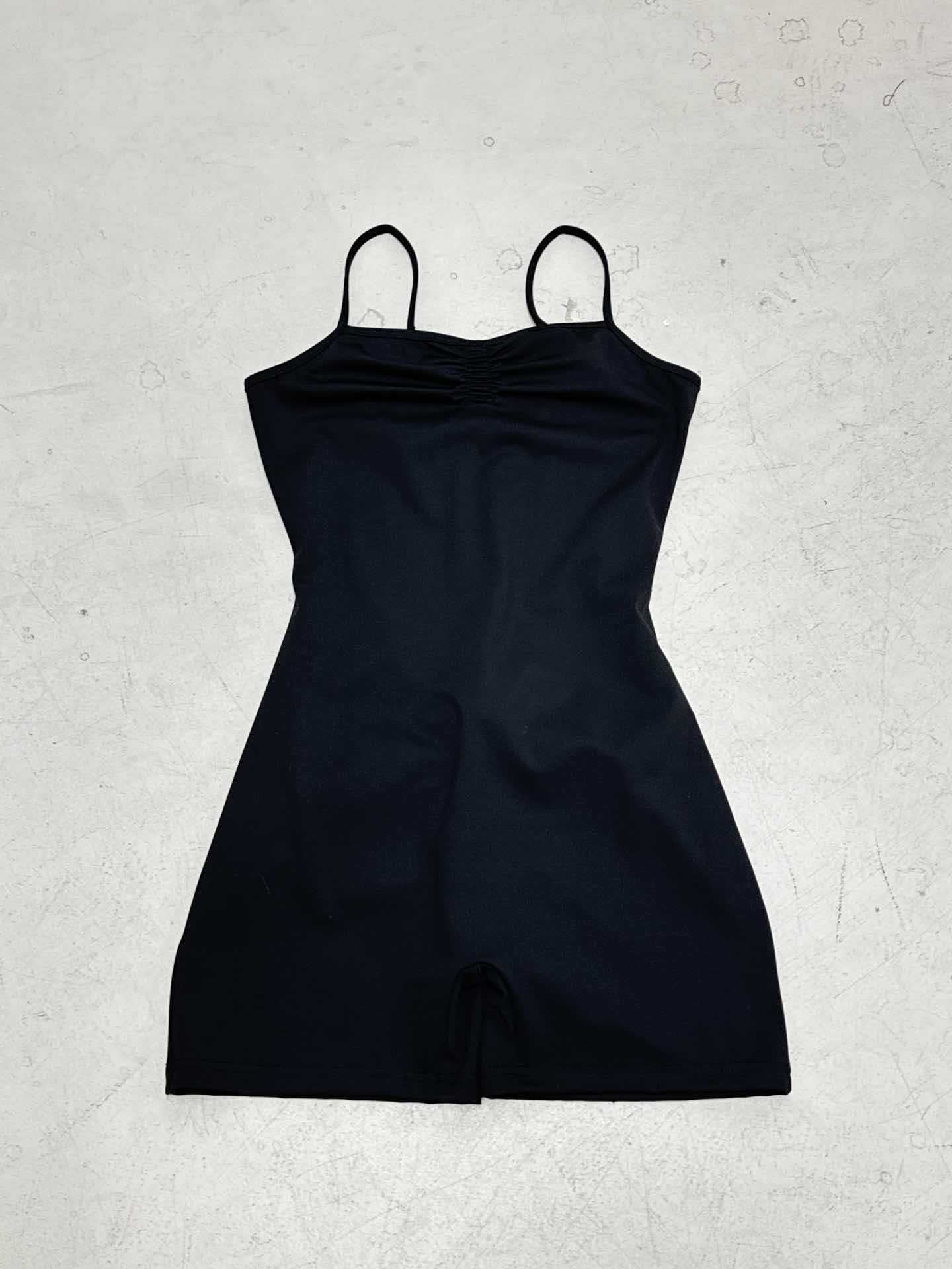 Damen sportlicher Badeanzug mit verstellbaren Trägern und Rüschendetails R&B