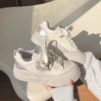 Damen Trendige Sneakers mit einzigartigem Blumen-Detail