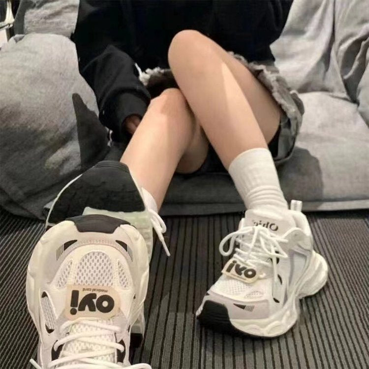 Damen Sportliche Sneakers mit atmungsaktivem Mesh-Obermaterial und gepolsterter Sohle R&B