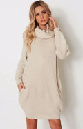 Damen Strickkleid mit weitem Kragen R&B