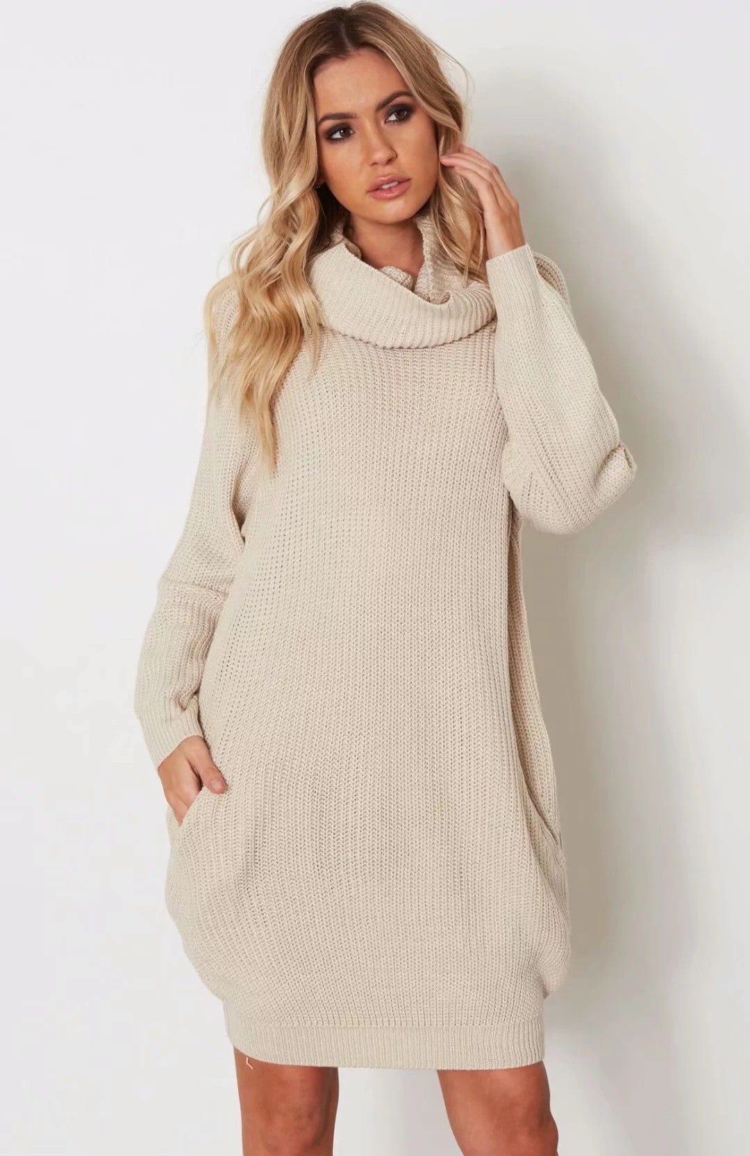 Damen Strickkleid mit weitem Kragen R&B