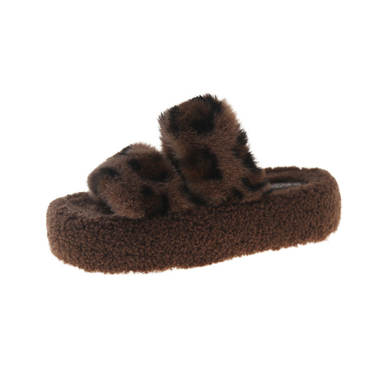 Damen Hausschuhe mit kuscheligem Plüschoberteil und eleganten Leopardenakzenten R&B
