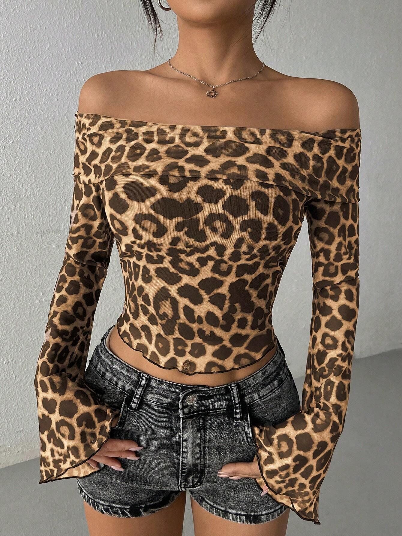 Damen nan tailliertes schulterfreies Netz-Crop-Top mit Leopardenmuster und ausgestellten Ärmeln R&B